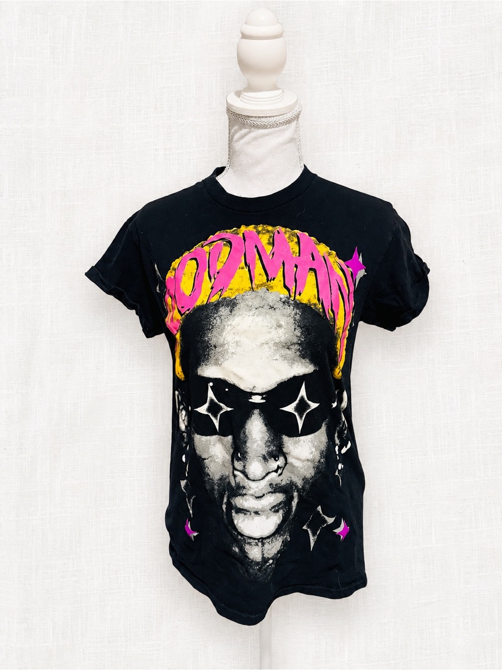 Dennis Rodman Graphic T-Shirt Black Pink Basketball Streetwear Y2K Size S